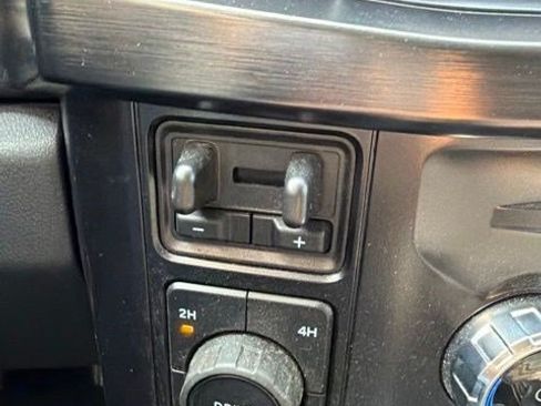 Certified 2026 Ford F250 Lariat AWD/4WD image 22