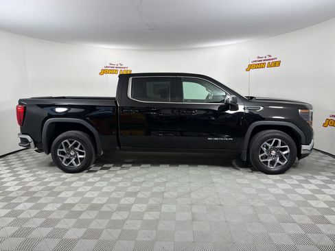 Used 2023 GMC Sierra 1500 SLE w/ Preferred Package RWD image 7