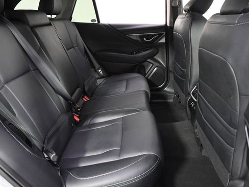Used 2024 Subaru Outback Limited image 18