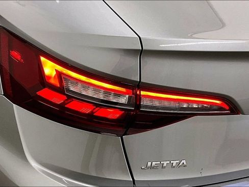 Used 2020 Volkswagen Jetta S w/ Driver Assistance Package FWD image 23