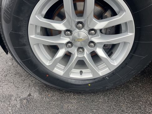 Used 2021 Chevrolet Tahoe LT image 9