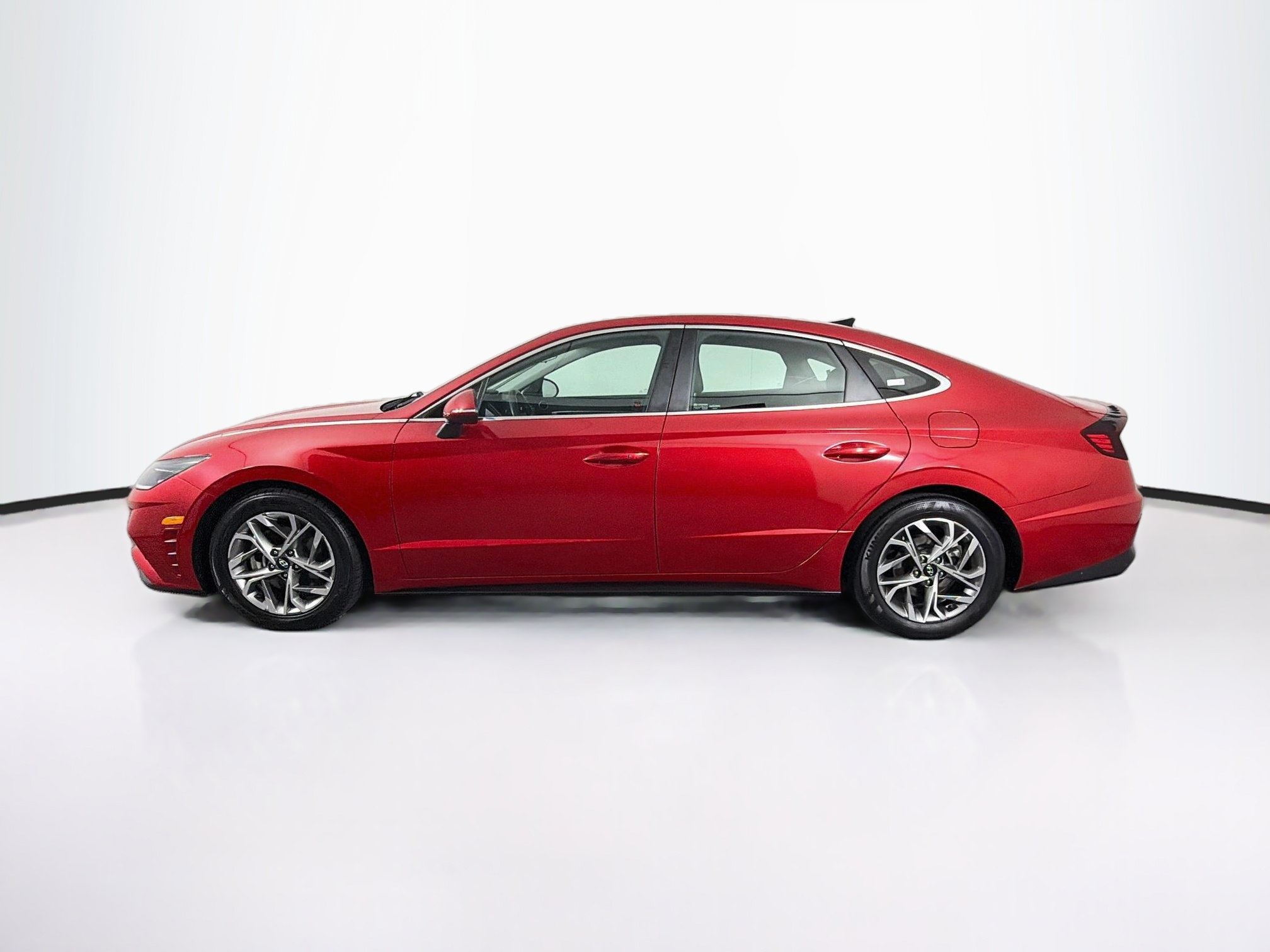 Used 2021 Hyundai Sonata SEL FWD image 4