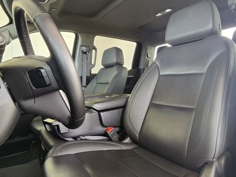 Used 2025 GMC Sierra 1500 SLT AWD/4WD image 17