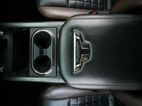 Used 2019 Nissan Titan Platinum Reserve RWD image 38