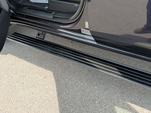 Used 2024 GMC Sierra 3500 Denali Ultimate image 11