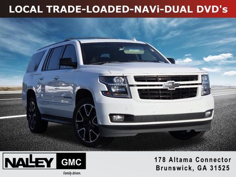 Used 2018 Chevrolet Suburban Premier AWD/4WD image 1
