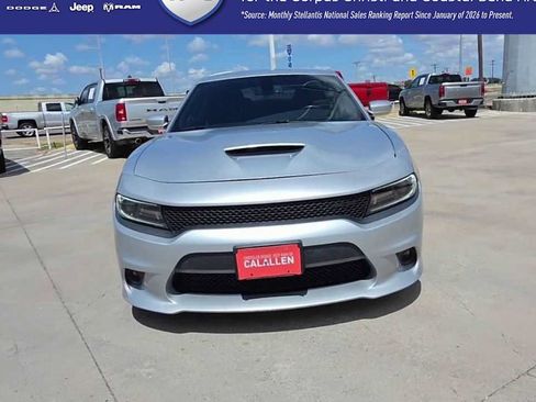 Used 2020 Dodge Charger R/T w/ Performance Handling Group RWD image 3
