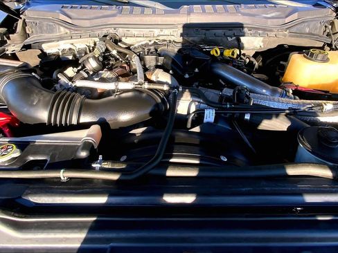 Used 2017 Ford F250 King Ranch w/ King Ranch Ultimate Package image 31