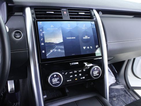 Used 2023 Land Rover Discovery S R-Dynamic image 28