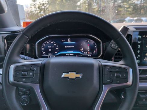 Used 2024 Chevrolet Silverado 2500 LT image 22