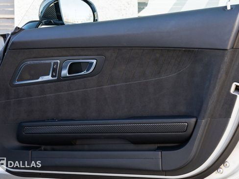 Used 2016 Mercedes-Benz AMG GT S image 33