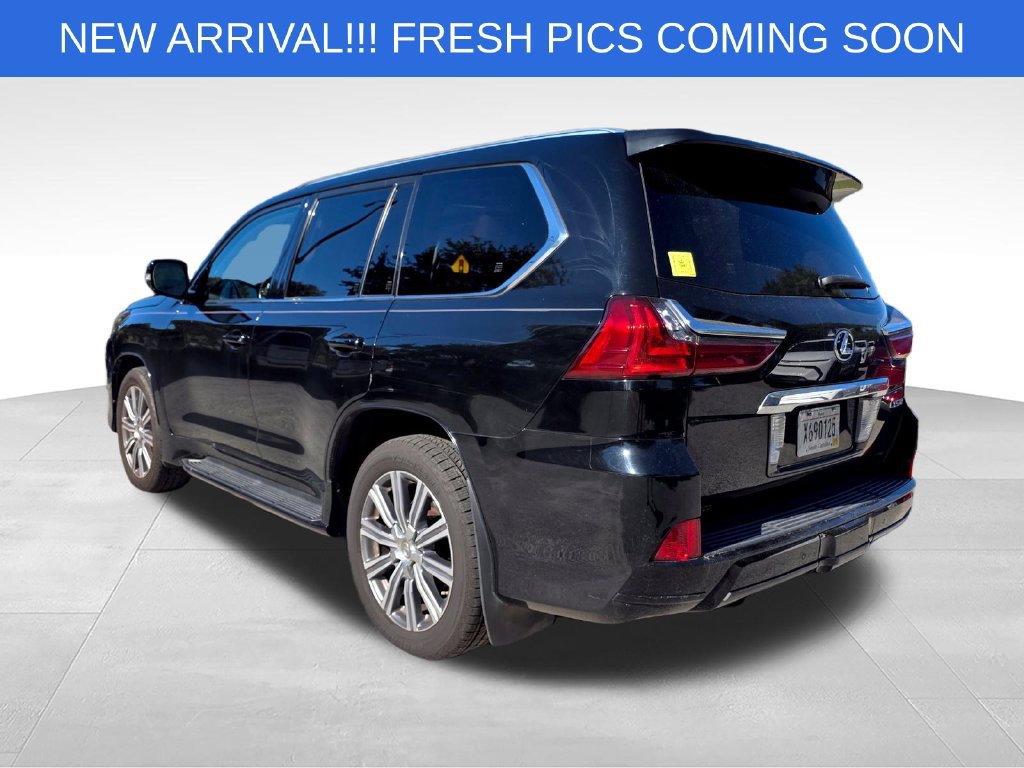Used 2017 Lexus LX 570 4WD w/ Luxury Package image 5