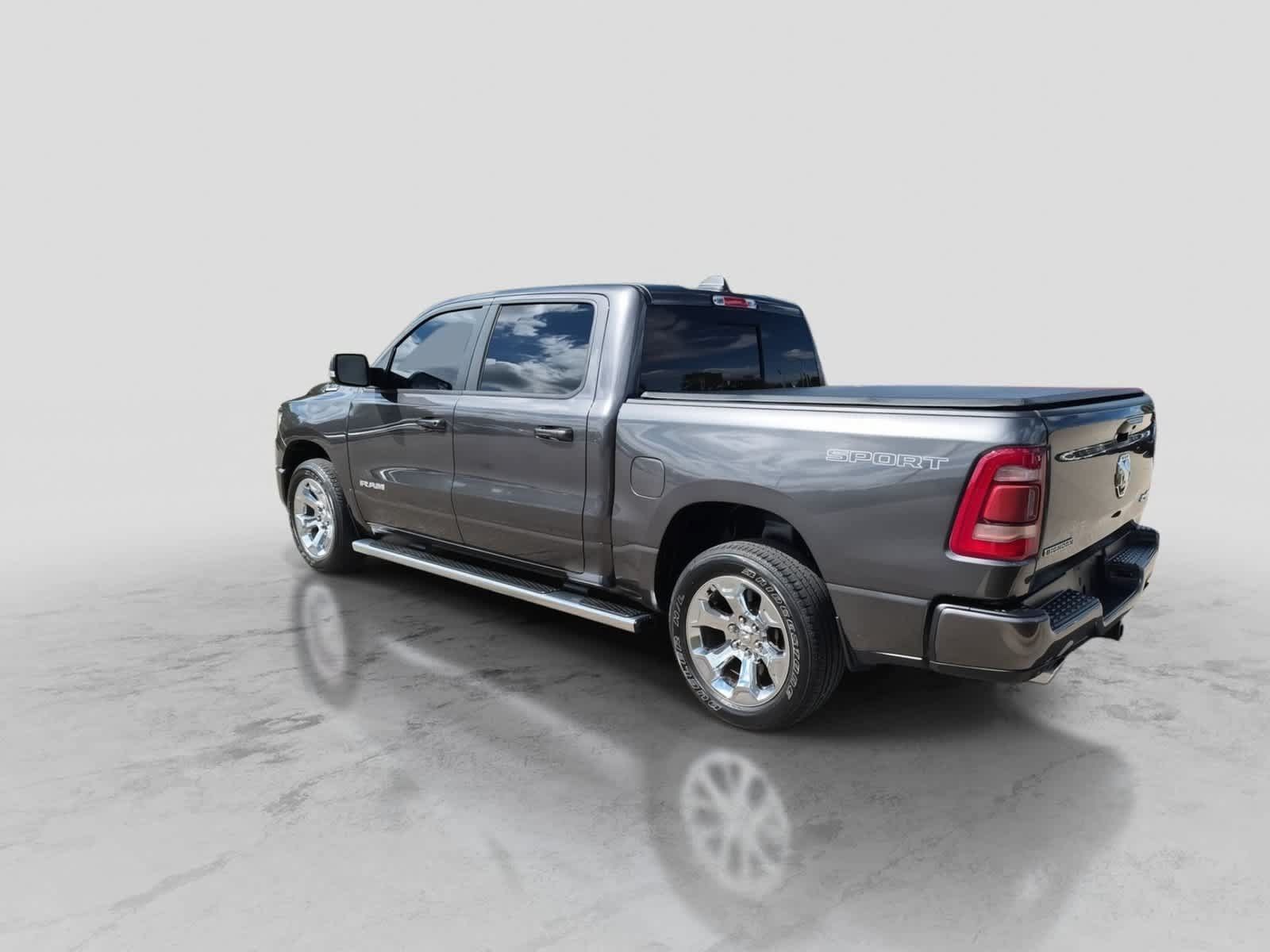 Used 2022 RAM 1500 Big Horn AWD/4WD image 6