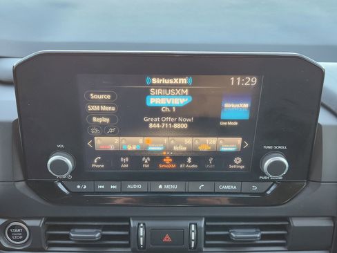 Used 2023 Nissan Pathfinder S image 20