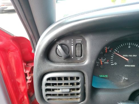 Used 1999 Dodge Ram 2500 Truck 2WD Quad Cab image 37