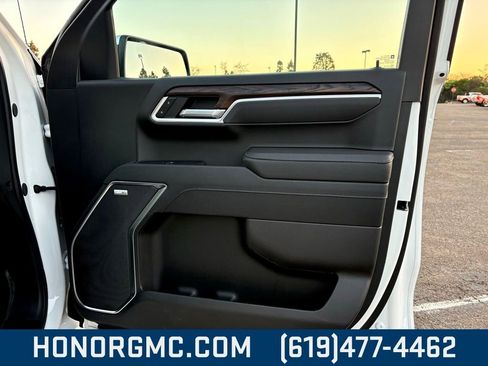 Used 2026 GMC Sierra 1500 SLT w/ SLT Premium Package image 26