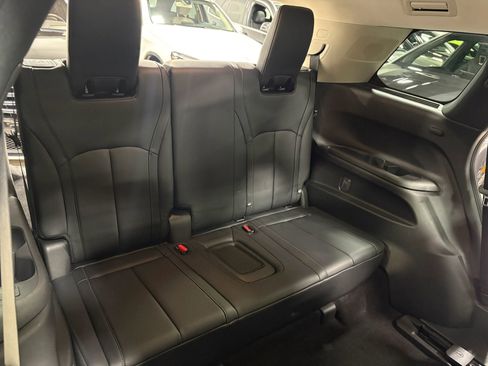 Used 2023 INFINITI QX60 Pure image 32