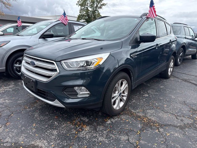 Used 2019 Ford Escape SEL FWD image 2