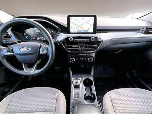 Used 2021 Ford Escape SE image 7