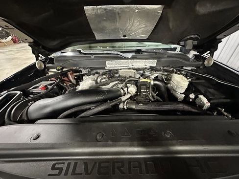 Used 2019 Chevrolet Silverado 2500 High Country w/ Duramax Plus Package image 26