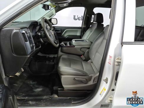 Used 2019 Chevrolet Silverado 1500 W/T w/ WT Convenience Package AWD/4WD image 9