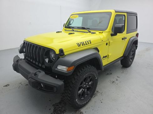 Used 2022 Jeep Wrangler Sport AWD/4WD image 6