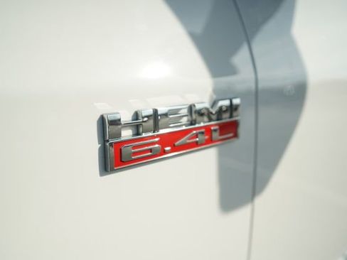 Used 2019 RAM 2500 Tradesman w/ Chrome Appearance Group image 36