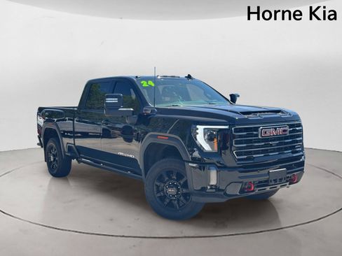 Used 2024 GMC Sierra 3500 AT4 w/ AT4 Premium Plus Package AWD/4WD image 2
