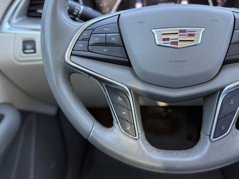 Used 2017 Cadillac XT5 Luxury w/ Driver Awareness Package image 25