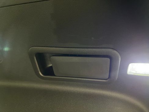 Used 2025 Chevrolet Blazer LT FWD image 41