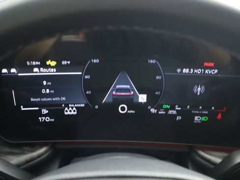 Used 2025 Audi Q5 Premium Plus w/ Premium Plus image 33