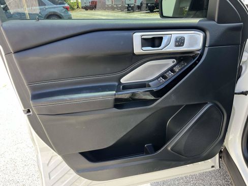 Used 2021 Ford Explorer ST w/ Equipment Group 401A AWD/4WD image 17