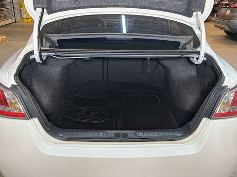 Used 2015 Nissan Altima 2.5 S w/ Power Driver Seat Package image 25