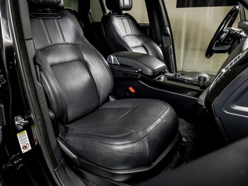 Used 2019 Land Rover Range Rover Supercharged image 28