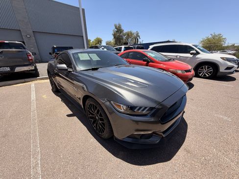 Used 2017 Ford Mustang GT Premium w/ GT Performance Package RWD image 2
