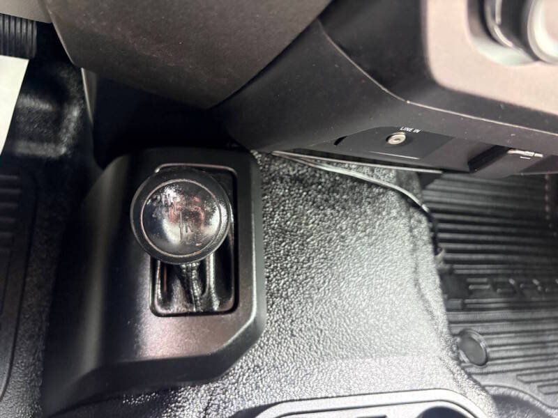 Used 2017 Ford F350 XL w/ Power Equipment Group AWD/4WD image 14