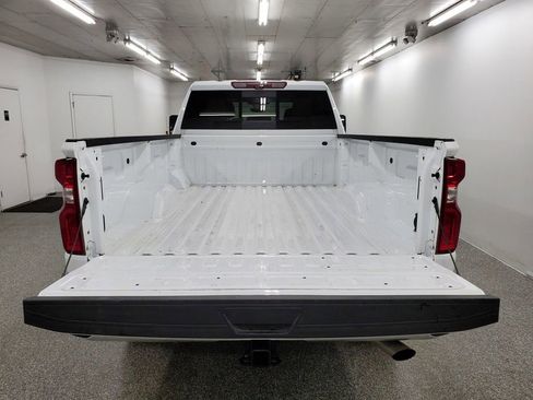 Used 2024 Chevrolet Silverado 2500 LTZ w/ LTZ Premium Package image 6