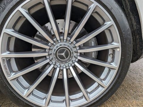 Used 2024 Mercedes-Benz AMG GT 43 image 7