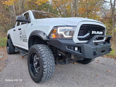 Used 2011 RAM 1500 ST w/ SXT Appearance Group image 2