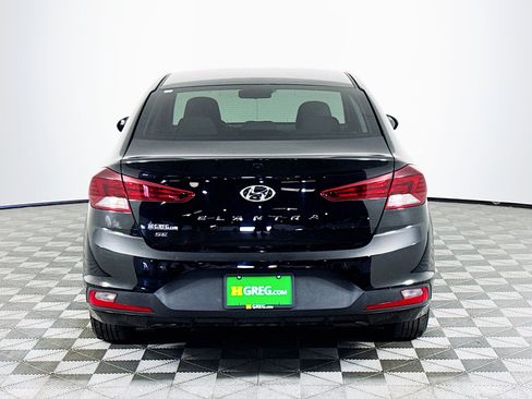 Used 2020 Hyundai Elantra SE image 8