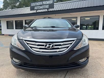 Used 2011 Hyundai Sonata SE w/ Navigation & Sunroof Pkg 4