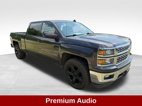 Used 2015 Chevrolet Silverado 1500 LT w/ LT Convenience Package AWD/4WD image 9