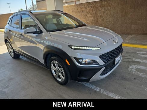 Used 2023 Hyundai Kona SEL w/ Cargo Package AWD/4WD image 2