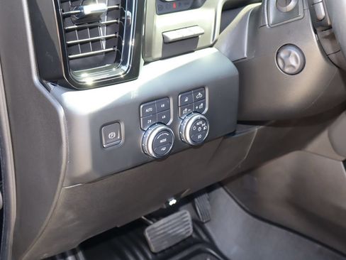 Used 2023 GMC Sierra 1500 AT4 w/ AT4 Premium Package AWD/4WD image 25