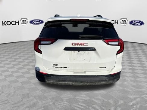 Used 2023 GMC Terrain SLE w/ Driver Convenience Package image 6