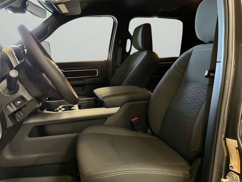 New 2026 RAM 2500 Big Horn AWD/4WD image 10