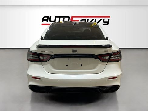 Used 2023 Nissan Maxima SR w/ Sport Mat Group image 6