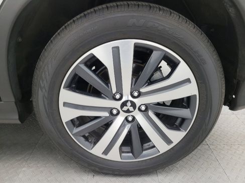 Used 2021 Mitsubishi Outlander Sport SE FWD image 31