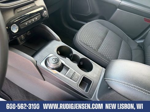 Used 2024 Ford Escape Active w/ Tech Pack #1 AWD/4WD image 26