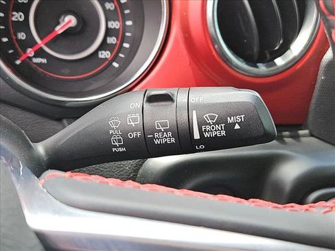 Used 2021 Jeep Wrangler Unlimited Rubicon AWD/4WD image 23